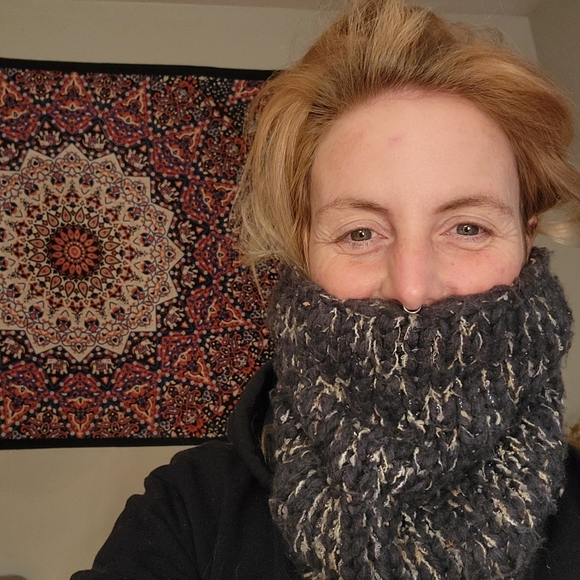 American eagle cowl - Picture 2 of 3